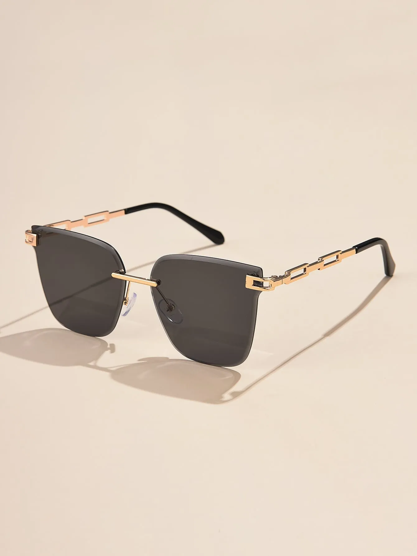1pc Metal Square Frameless Sunglasses