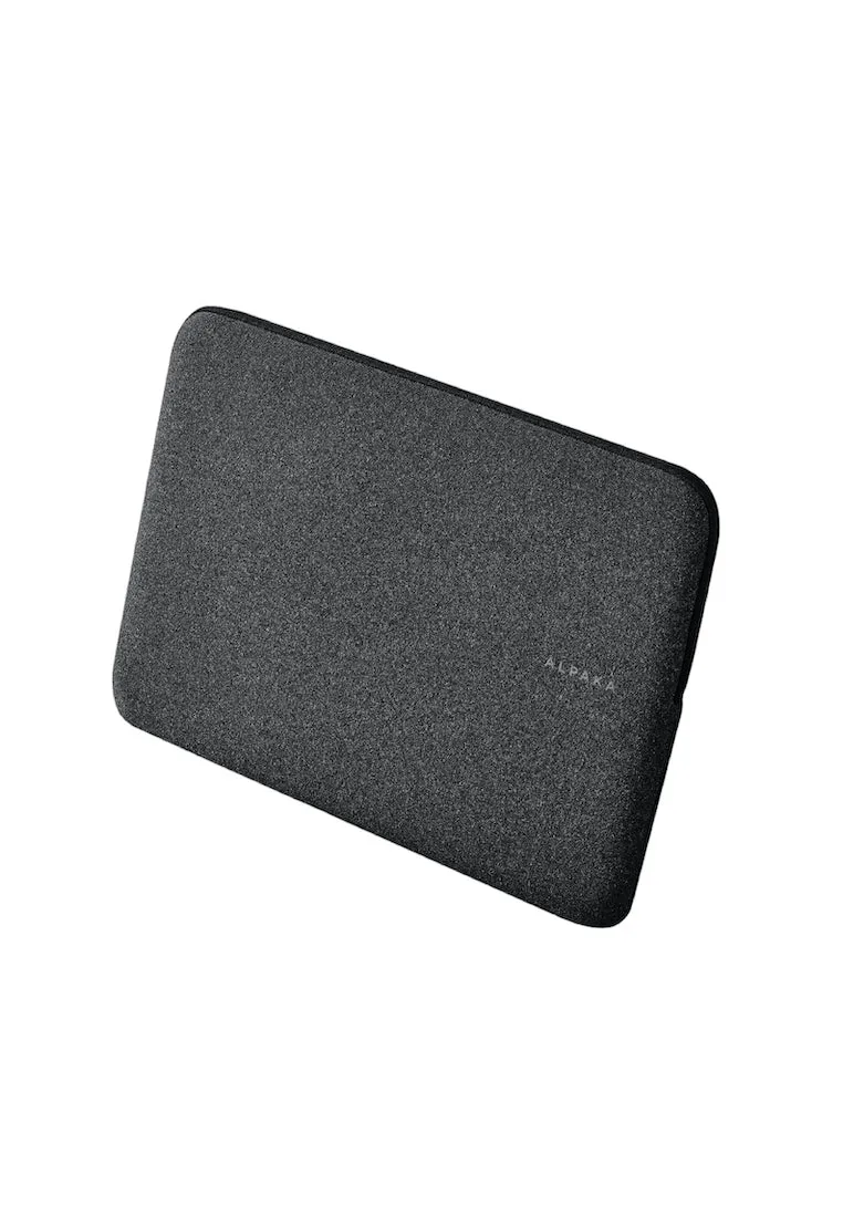 Alpaka Slim Laptop Sleeve 14 Inch