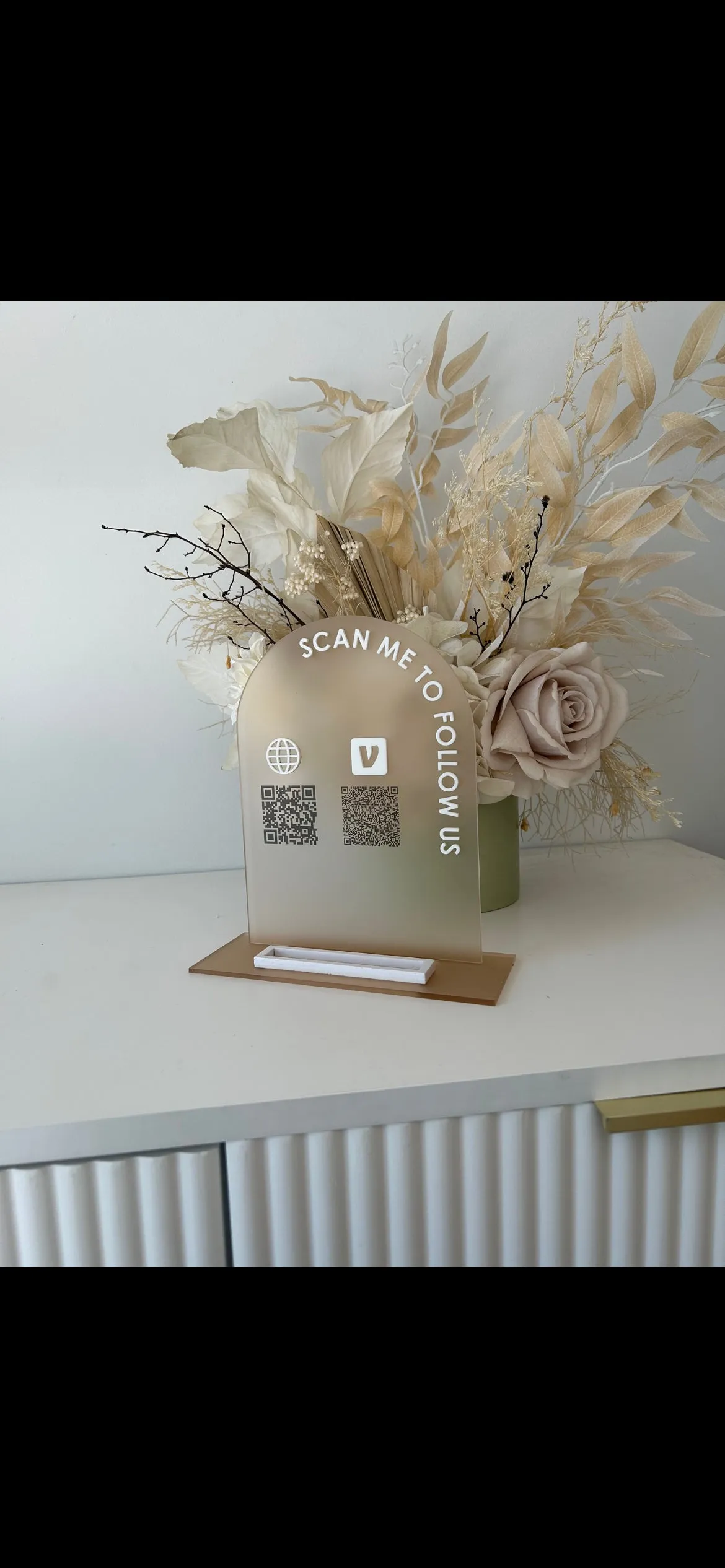 Arch Acrylic Social and Card Holder Sign