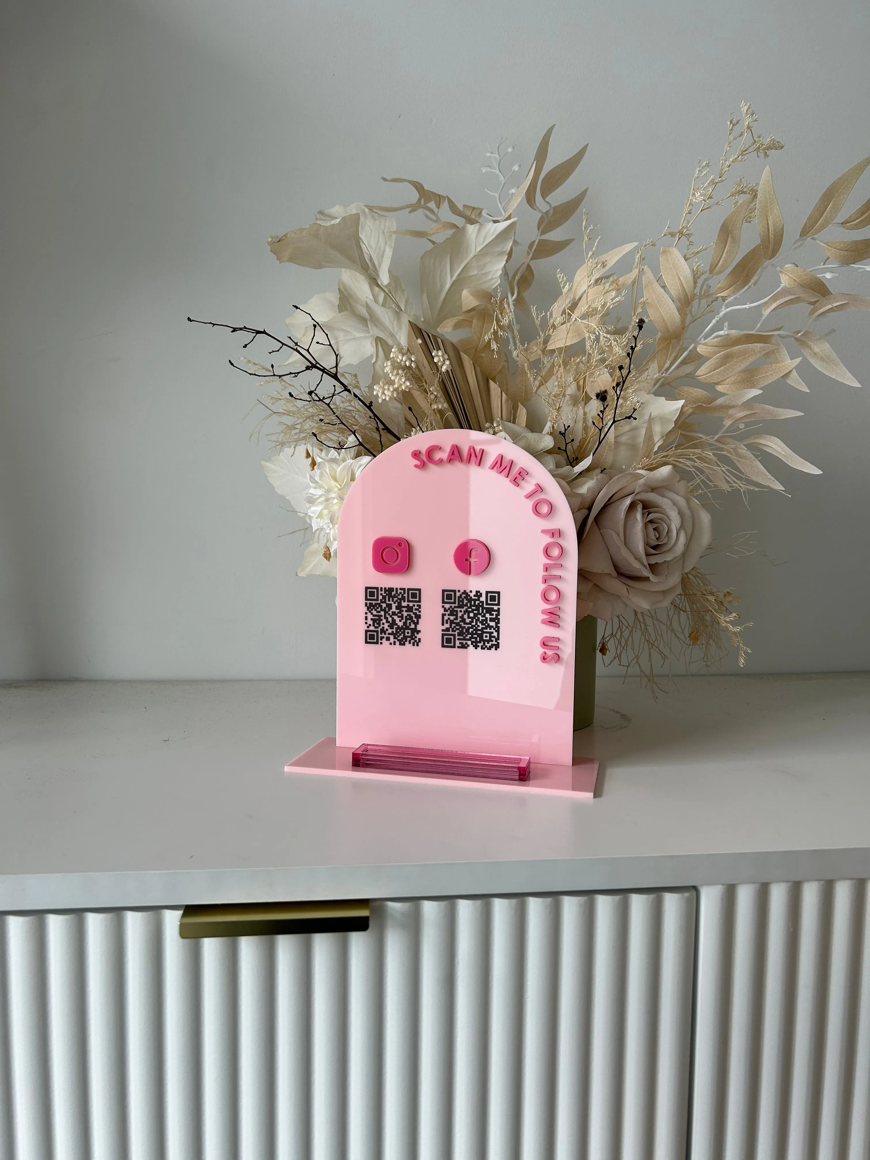 Arch Acrylic Social and Card Holder Sign