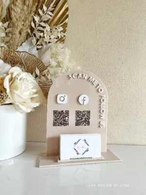 Arch Acrylic Social and Card Holder Sign