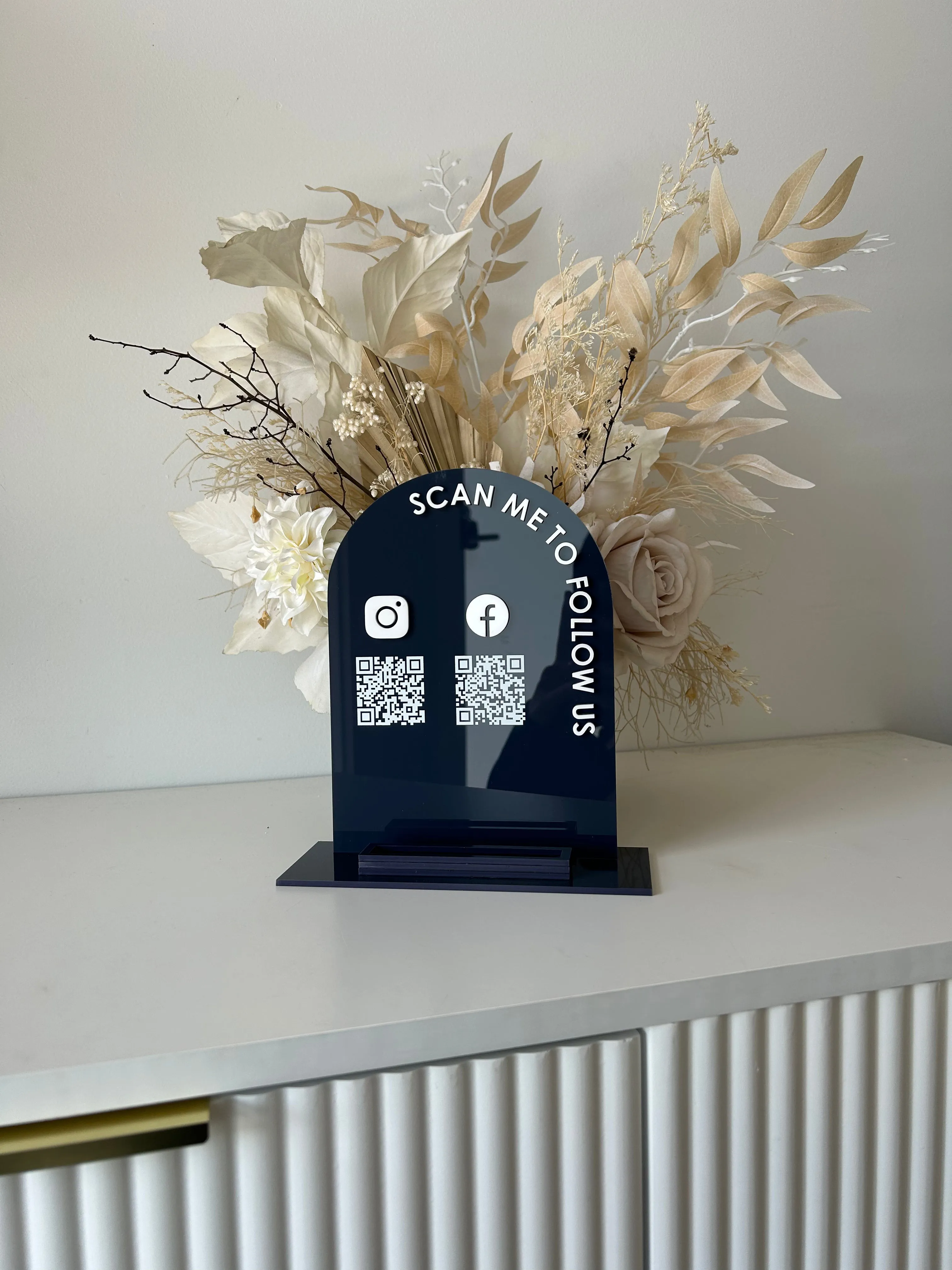 Arch Acrylic Social and Card Holder Sign