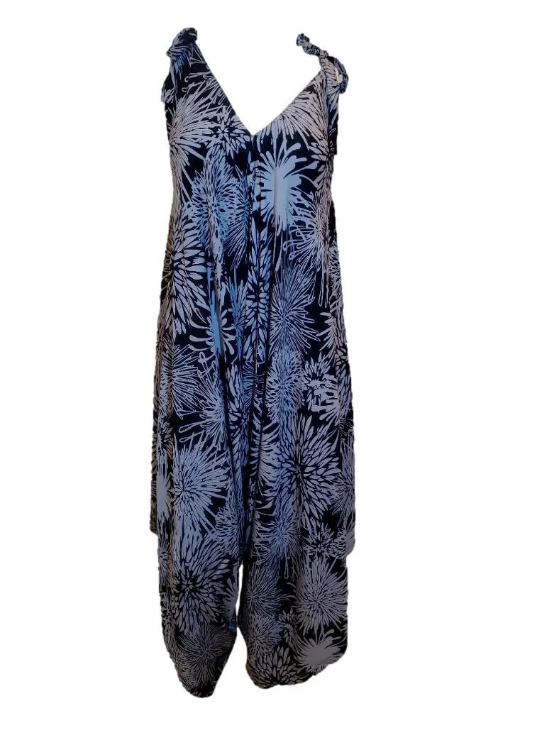 Bali Jumper -Chrysanthemum - Black and Harbor Mist
