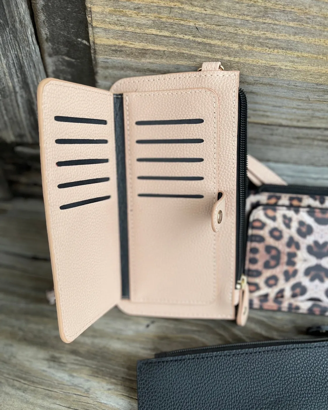 BELLA WRISTLET CREDIT CARD WALLET - 3 COLORS