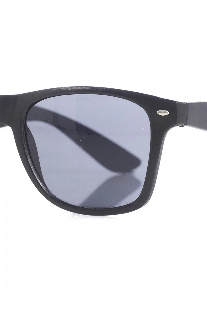 Black Wayfarer Sunglasses