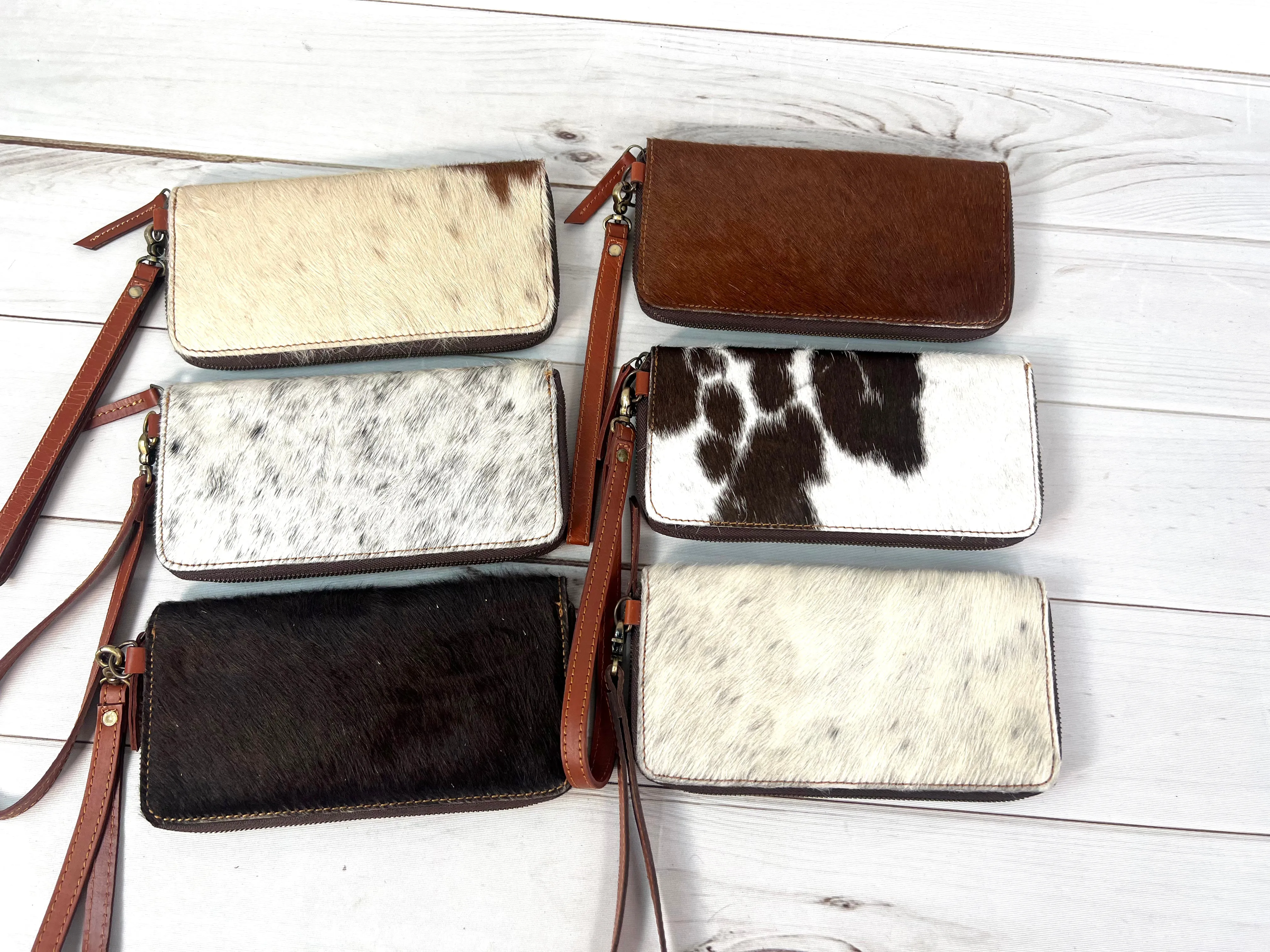 Brown Cowhide Leather Outer Wallet