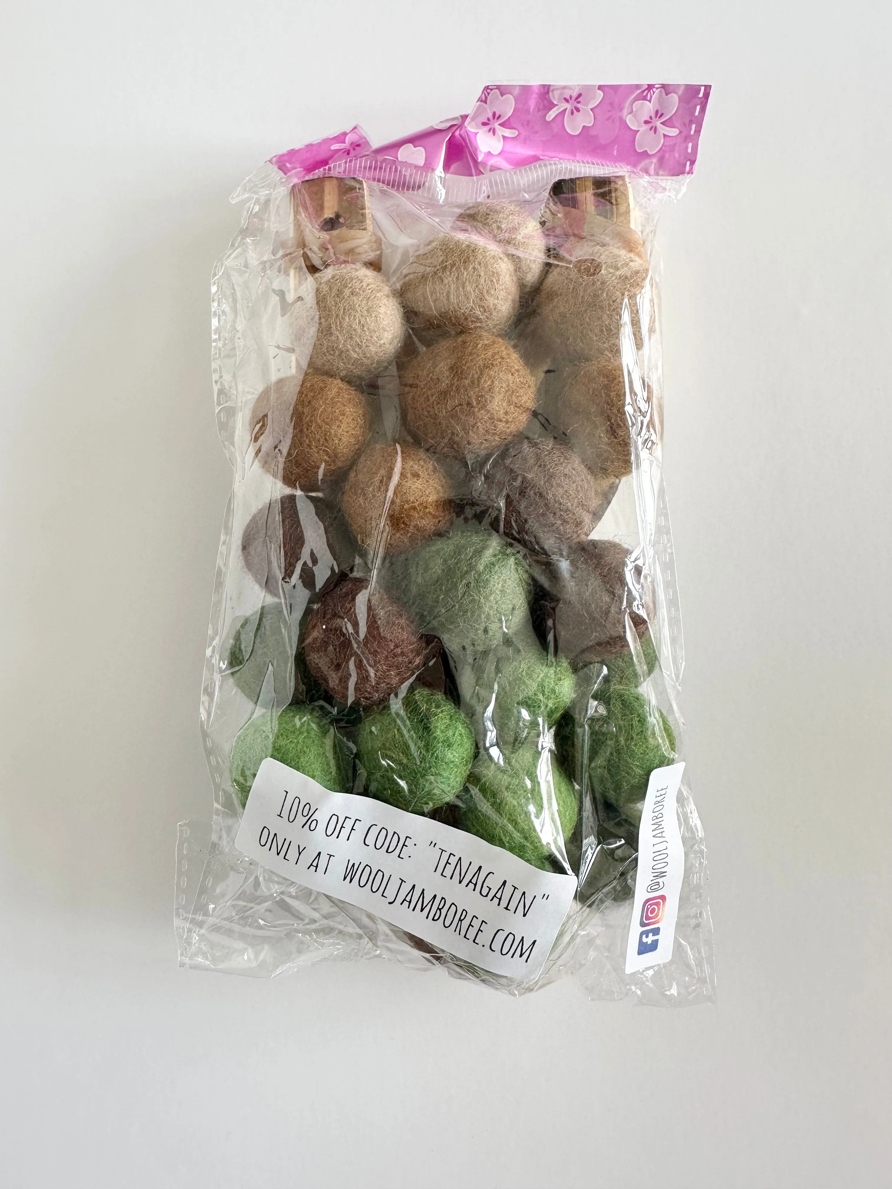 Camouflage Slingshot & Felt Ball Set