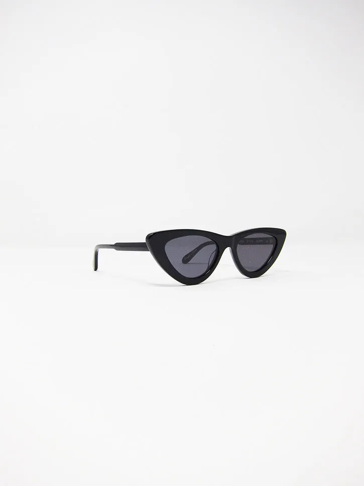 Chimi 006 Berry Cat Eye, Black