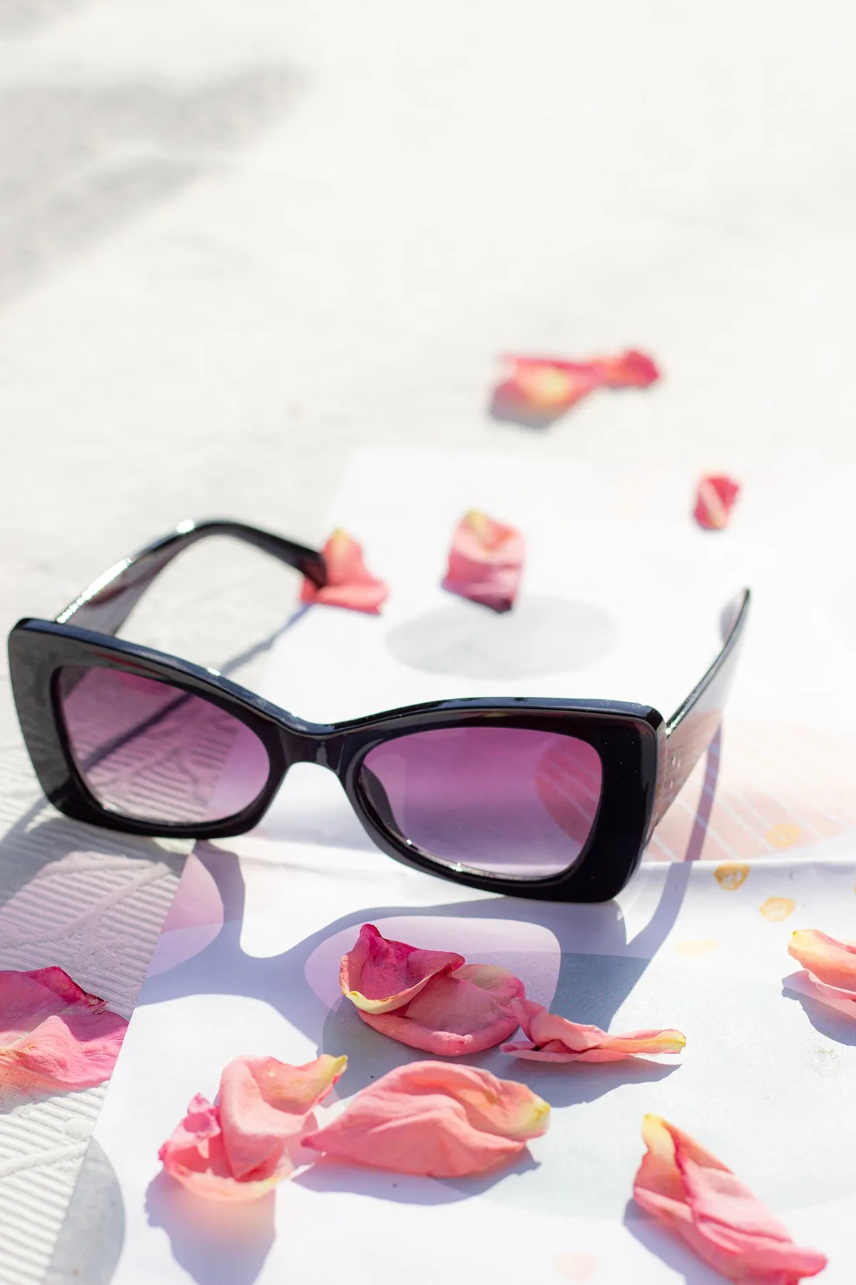 Chunky Triangle Cat Eye Sunglasses