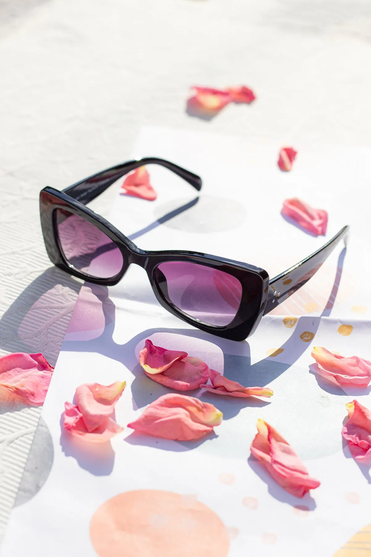 Chunky Triangle Cat Eye Sunglasses