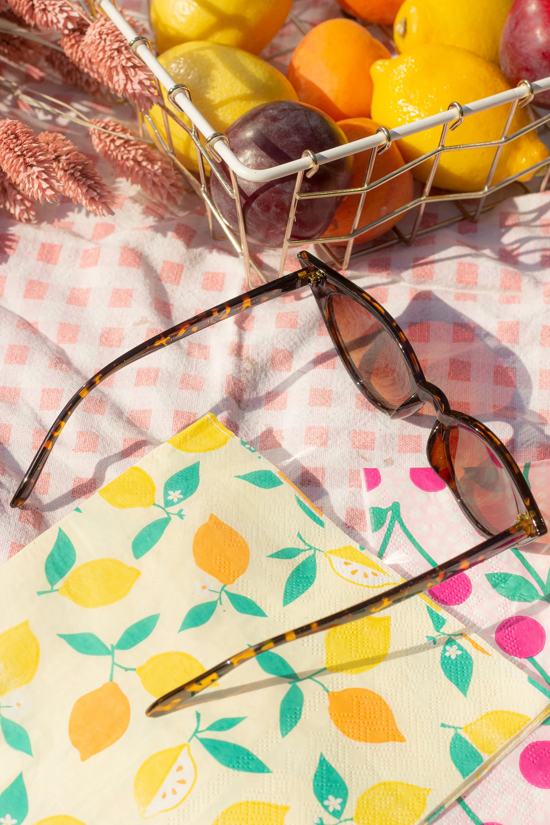 Classic Cat Eye Sunglasses