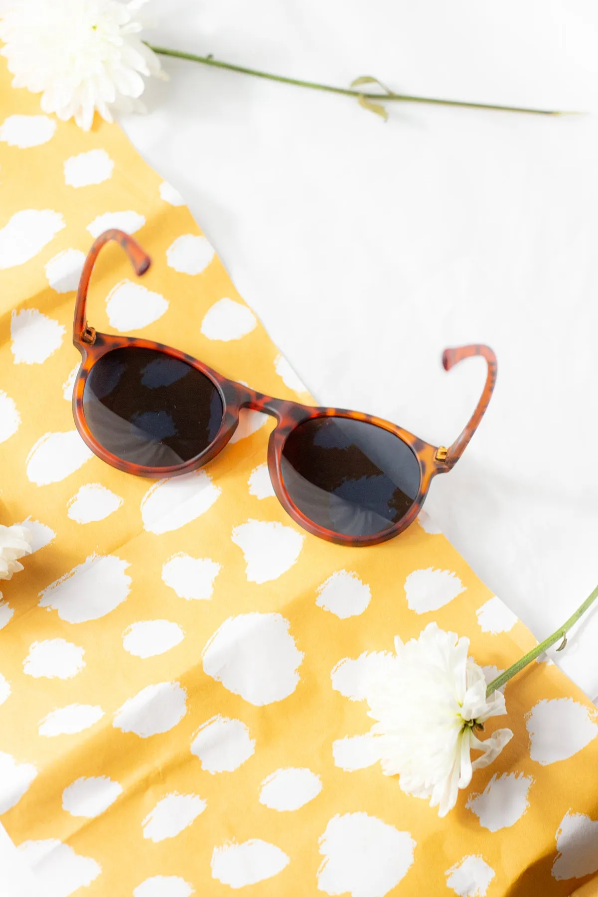 Classic Round Sunglasses