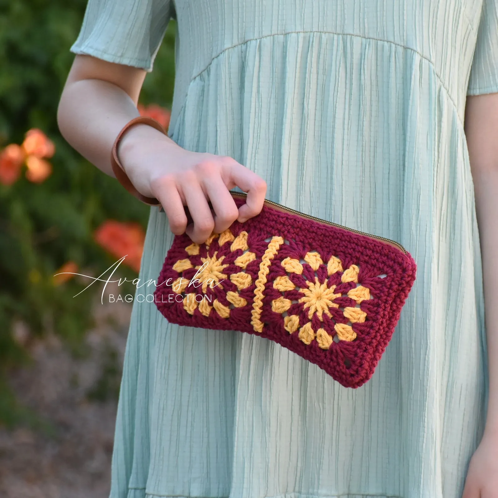Crochet Granny Square Wristlet Purse | IRENE