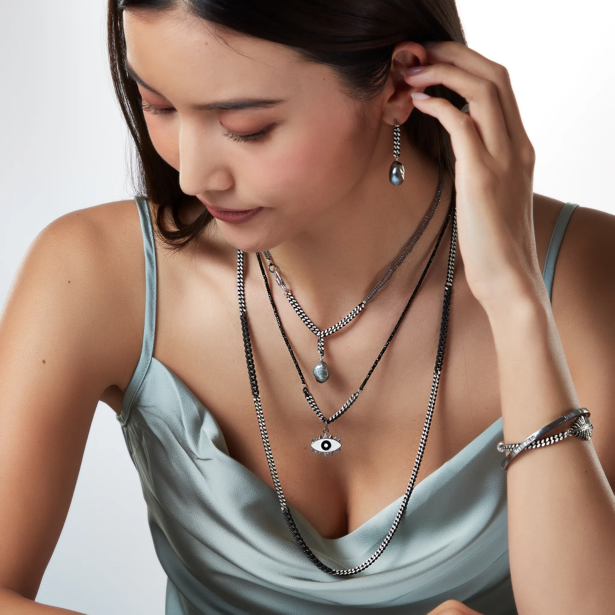 Curb Chain Post Pearl Drop Earrings