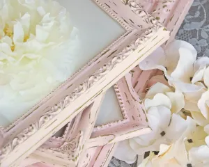 Custom pink & gold vintage photo frame set