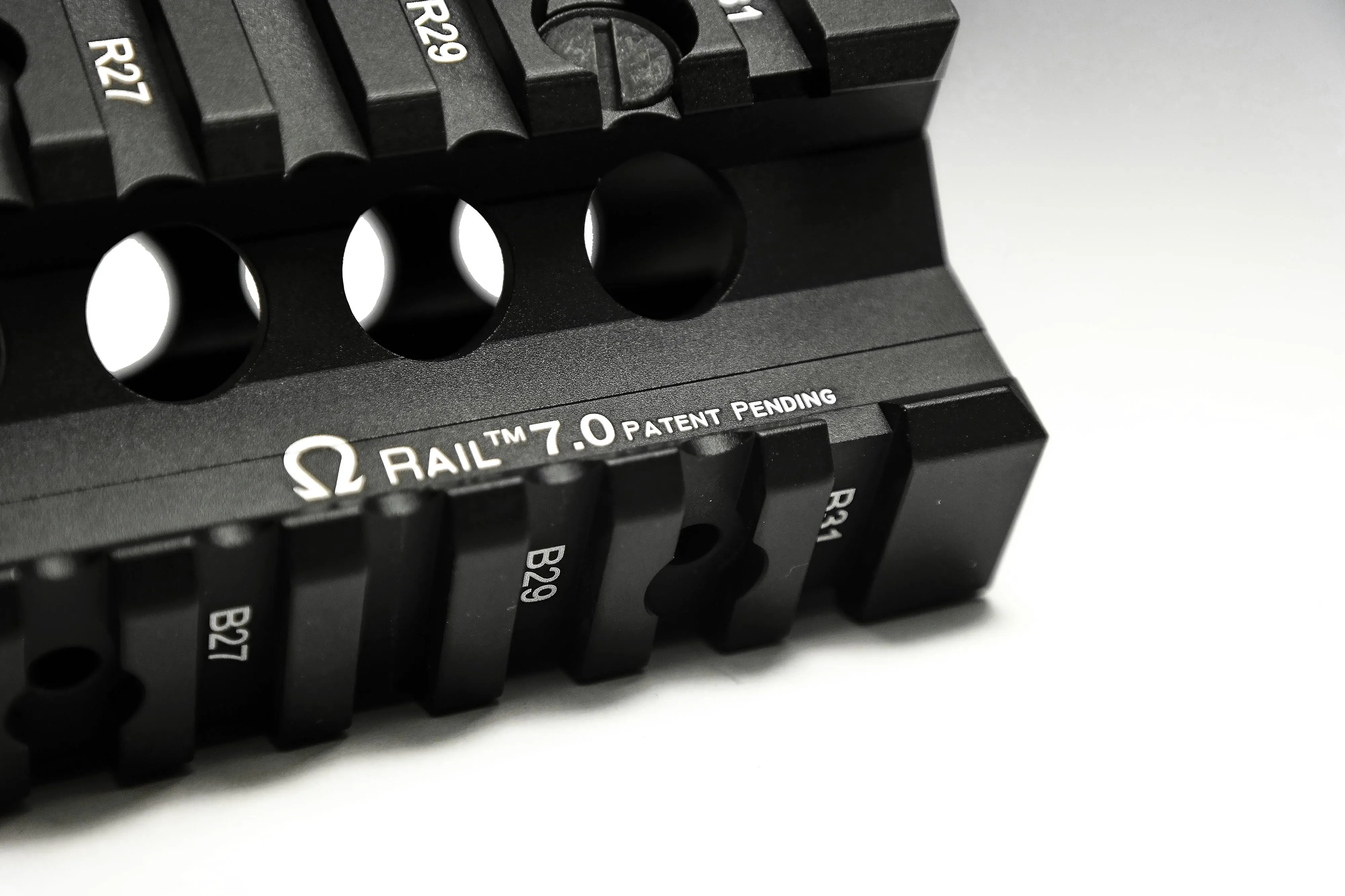 Daniel Defense OMEGA Handguard 7" Black (AFSOC Version)
