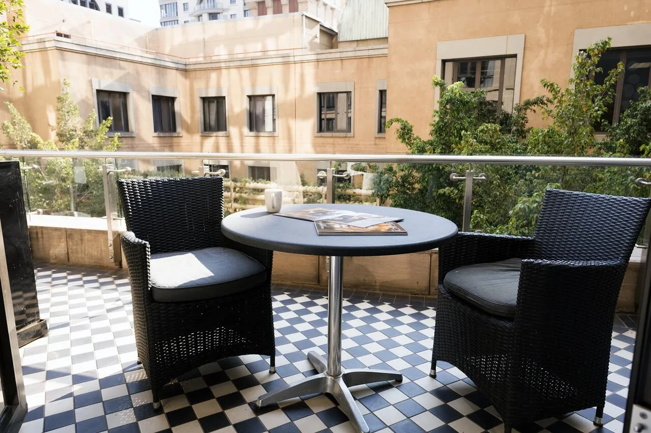 DAVINCI Hotel & Suites