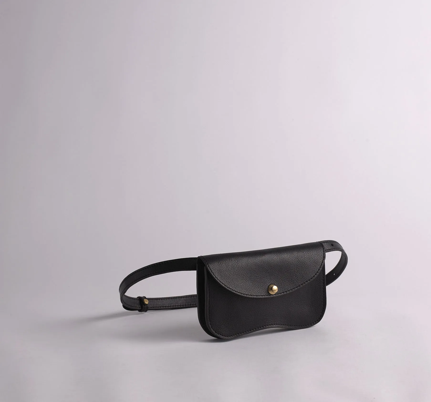 Faba in Black