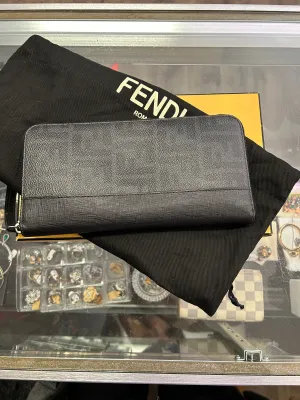 Fendi Zip Around Zucca Black
