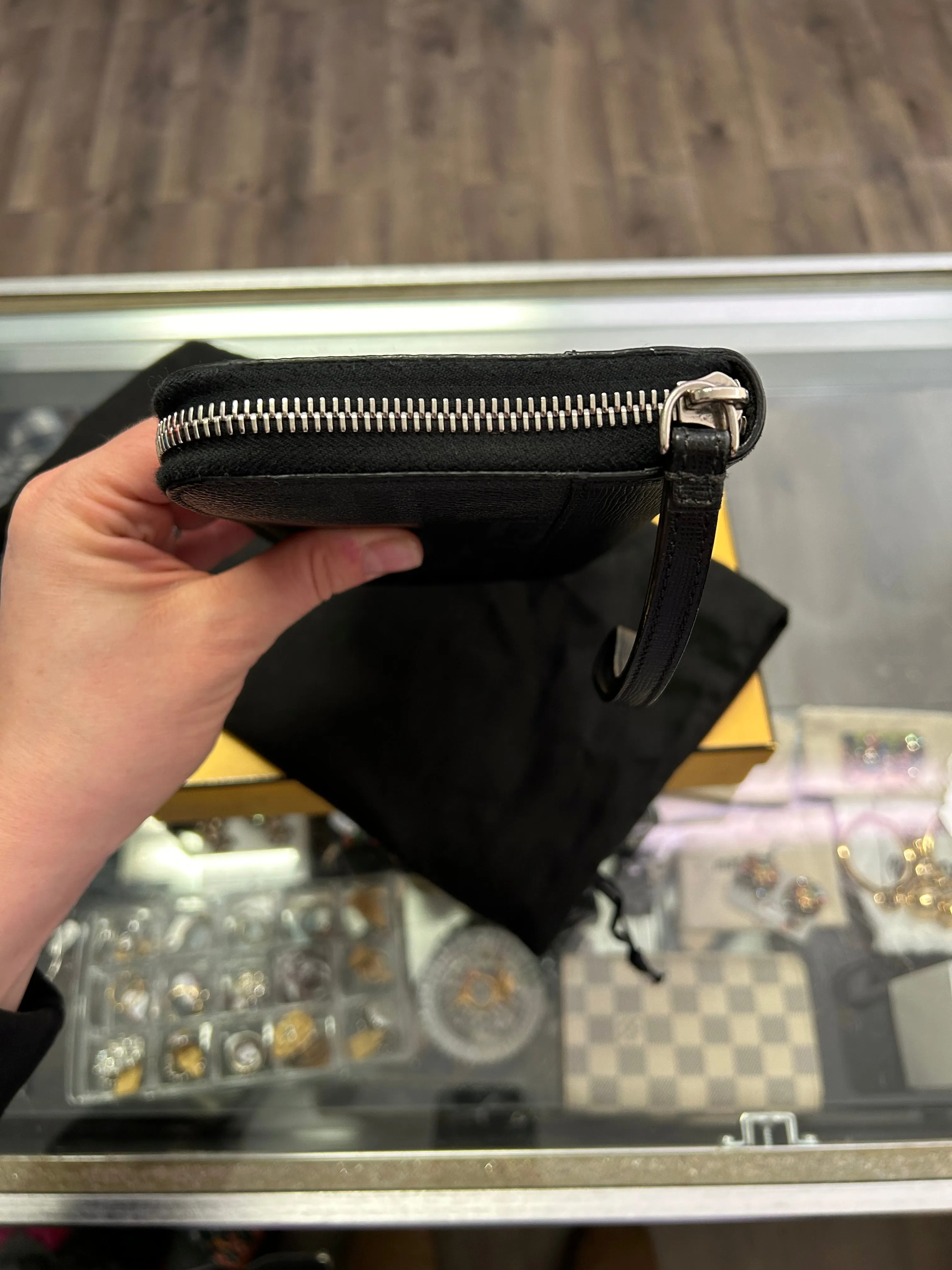 Fendi Zip Around Zucca Black