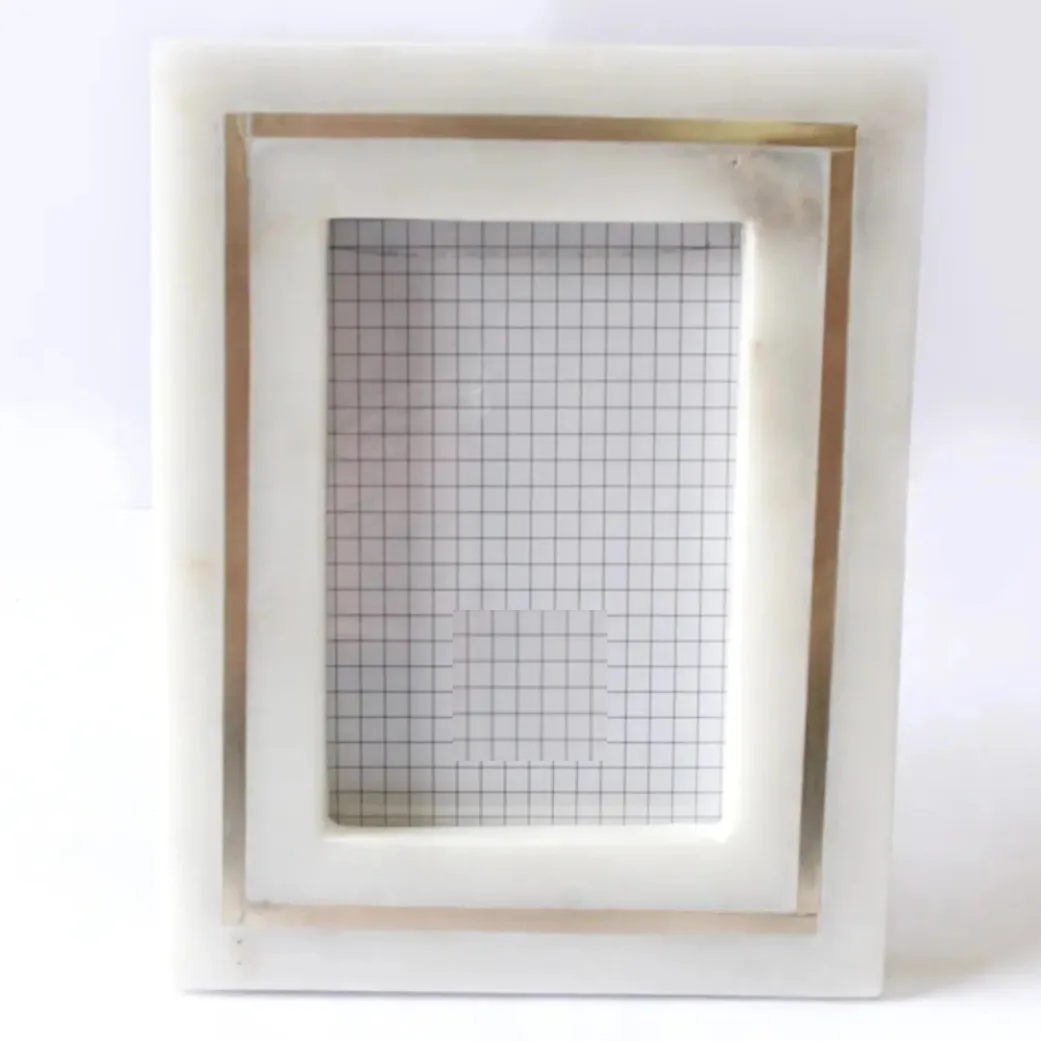 Frame, Freya