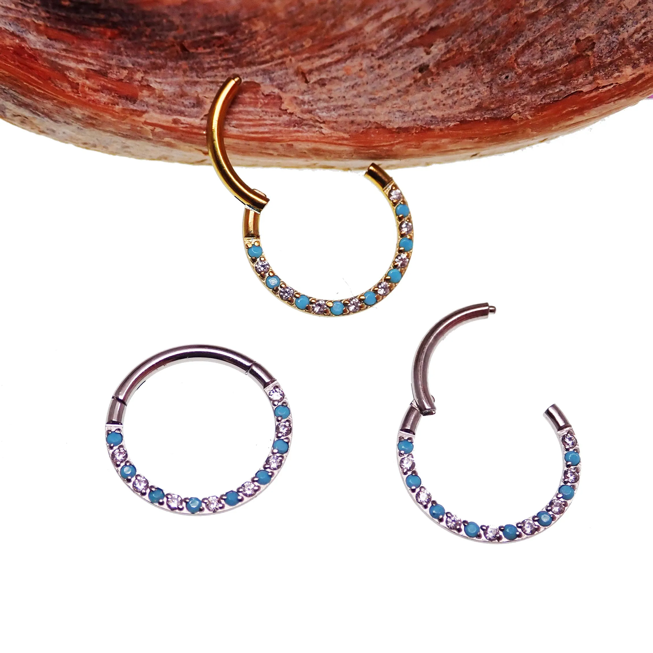 Front-Facing 18g Titanium Turquoise & CZ Alternating Clicker