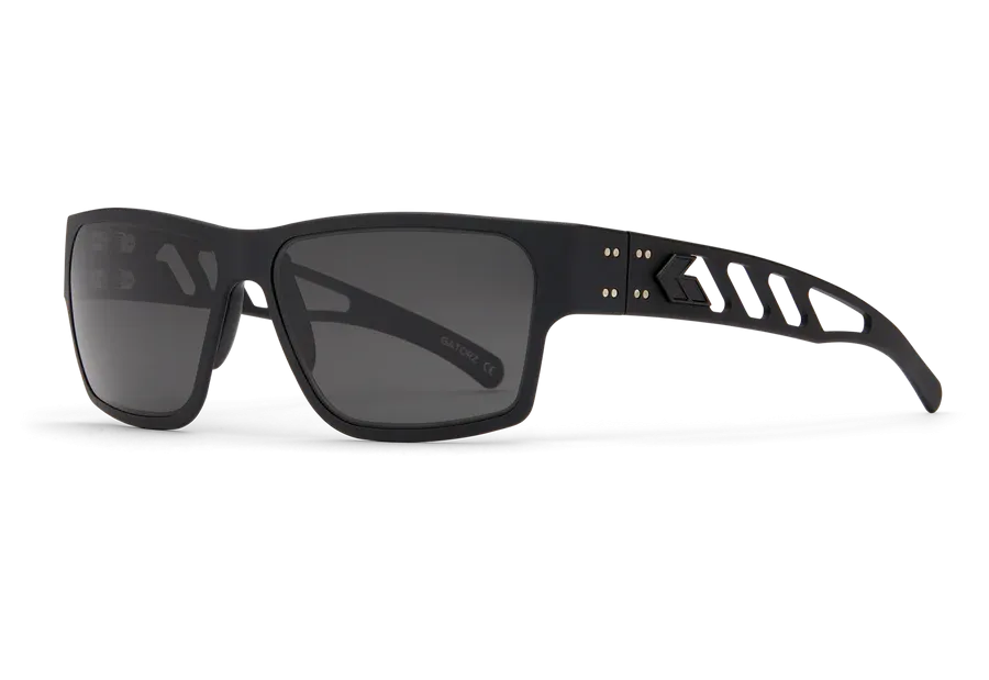 GATORZ DELTA M4 Black, Smoke Polarized
