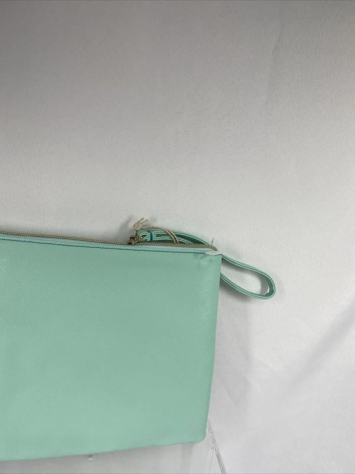 Girls Wristlet Bag Conair  7" x 9"  "YES GIRL YES!" Sophia Joy Zip Closure Purse