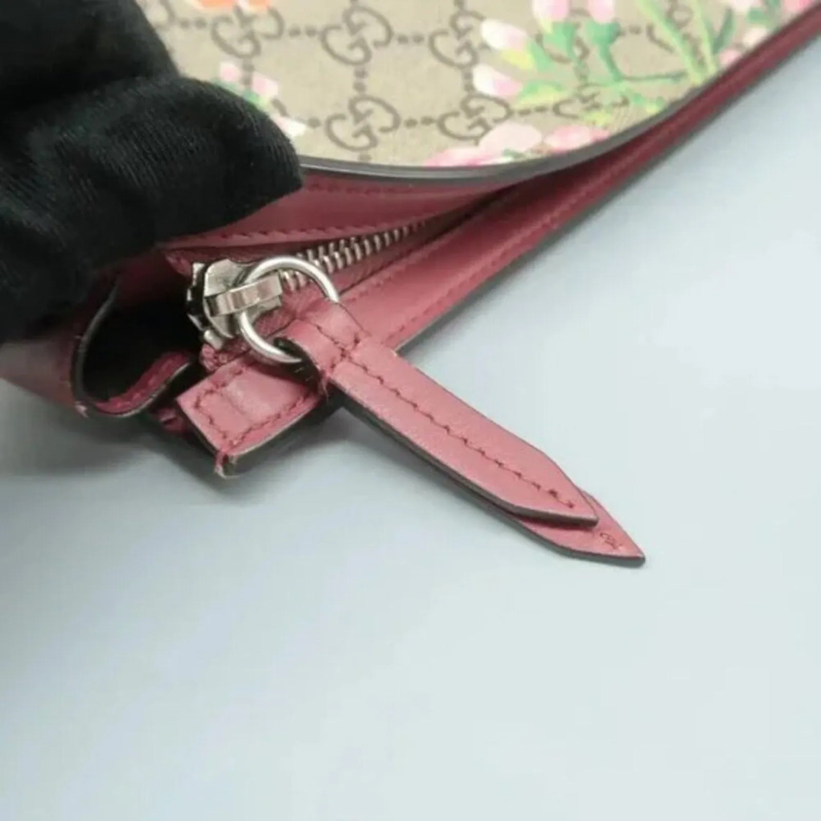 GUCCI Blooms Brown GG Canvas Clutch Bag