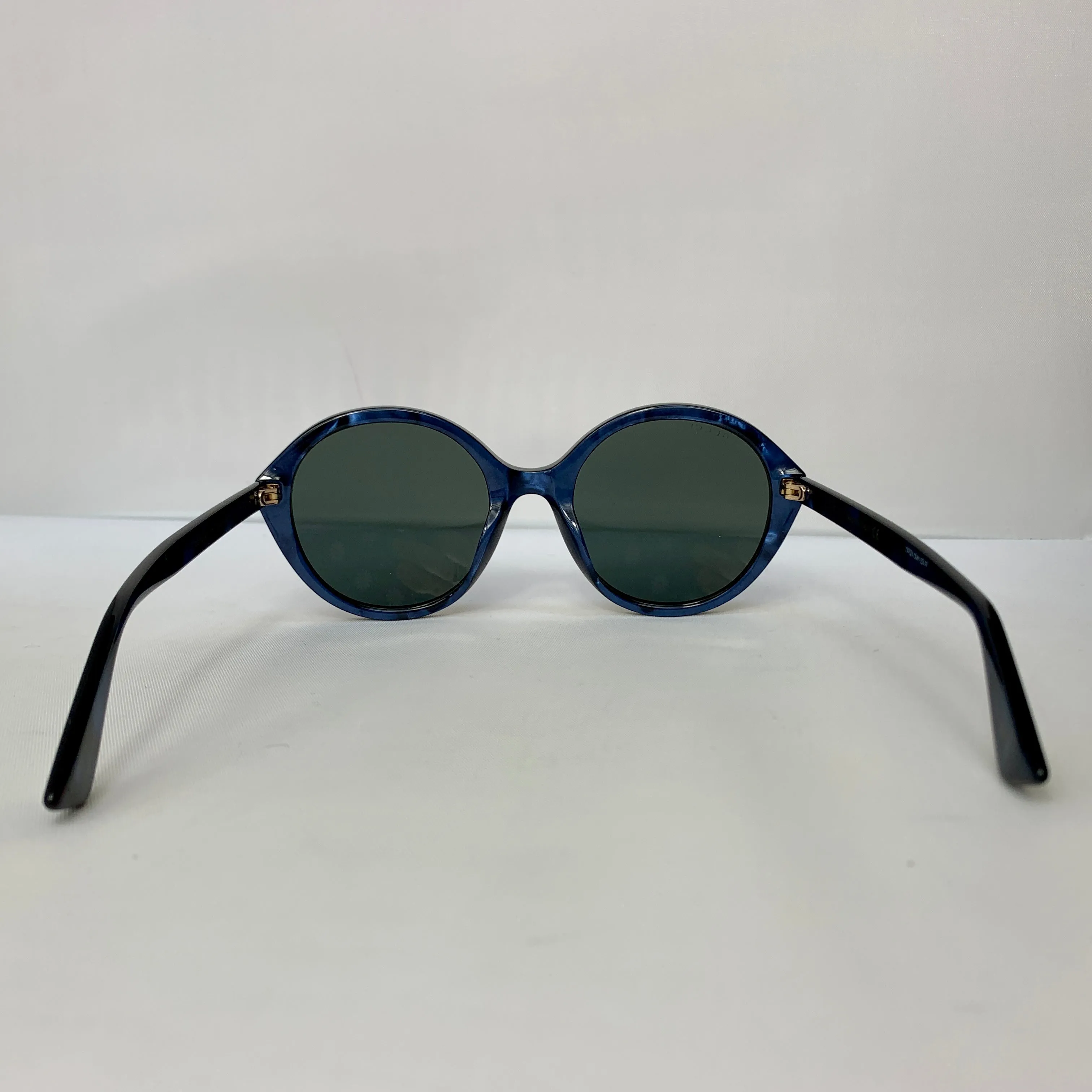 Gucci Round Frame Acetate Sunglasses in Blue