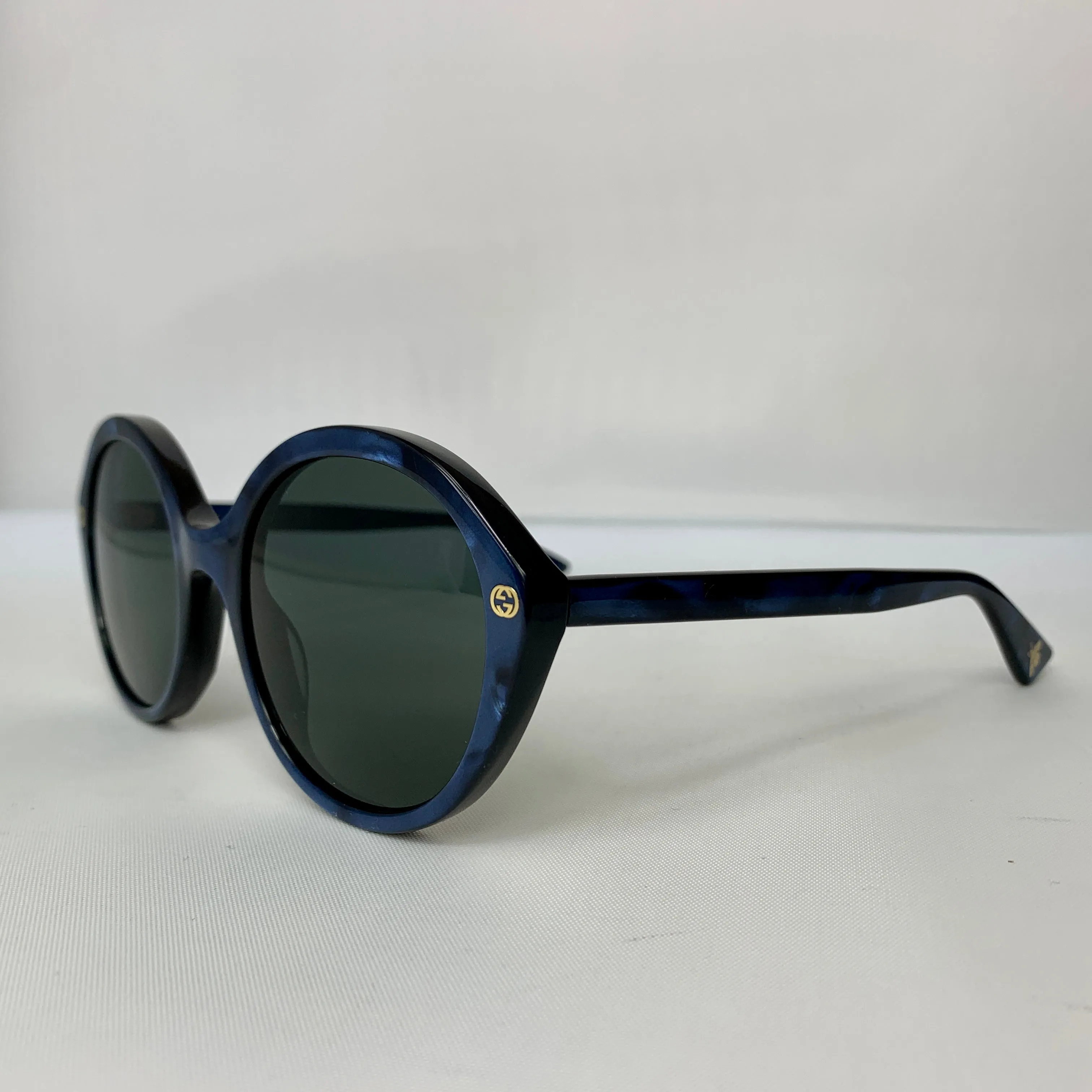 Gucci Round Frame Acetate Sunglasses in Blue