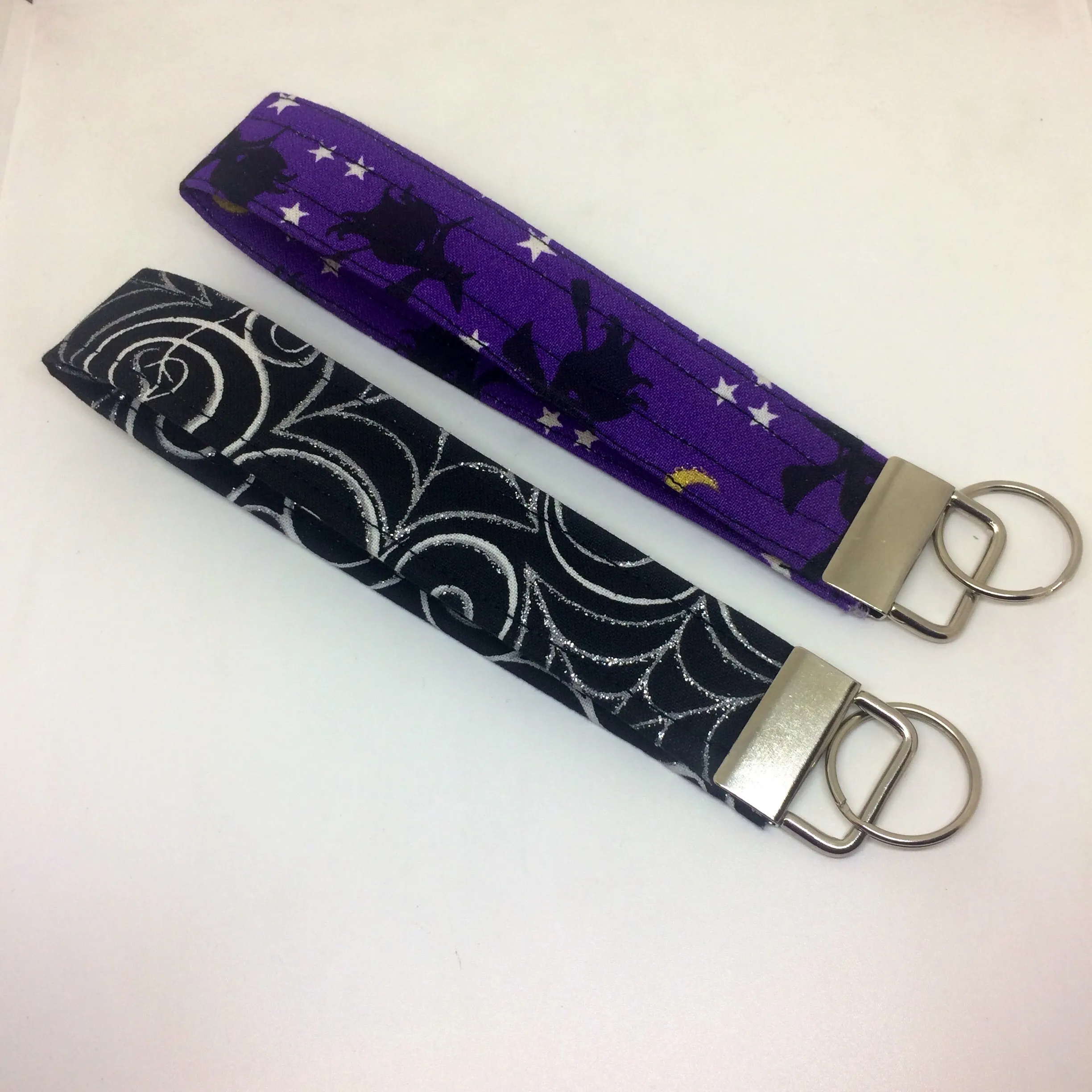 Halloween Key Fob Wristlet / Halloween Key Chain / 6 Halloween Designs