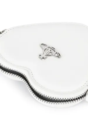 Heart wristlet