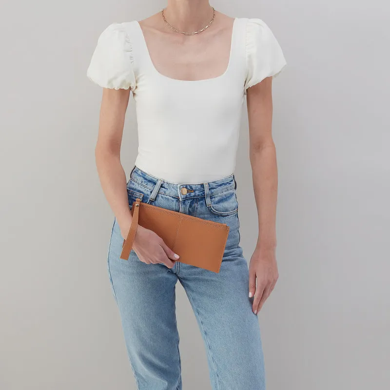 Hobo: Vida Large Pouch - Biscuit