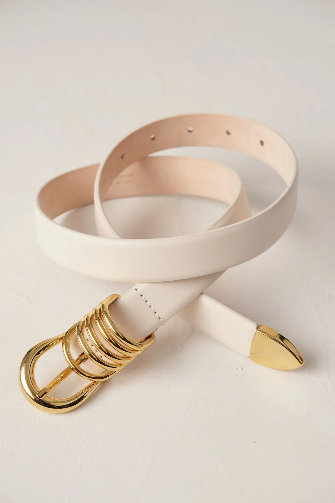 Hollyhock | Ivory / Gold
