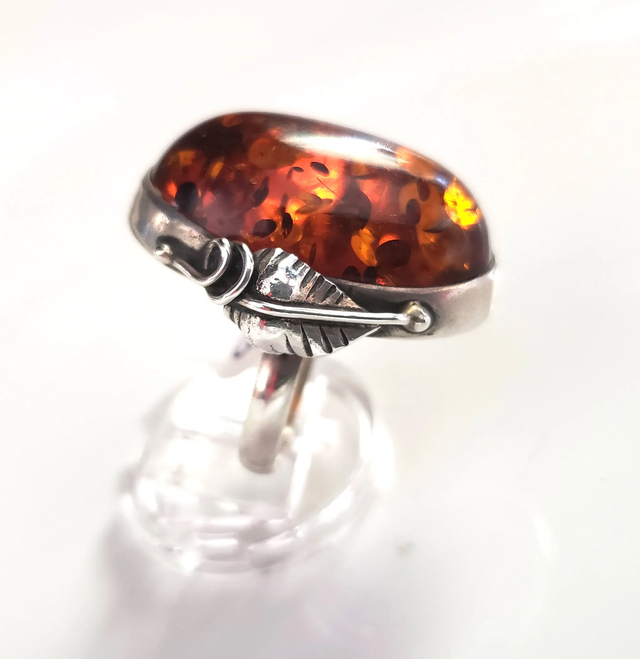 Large Oval Amber Classic Ring in Silver Frame