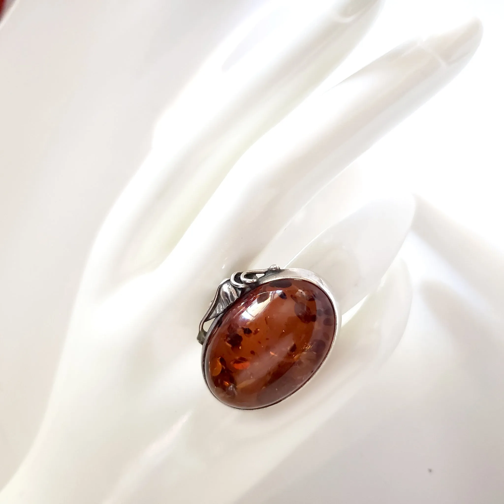 Large Oval Amber Classic Ring in Silver Frame