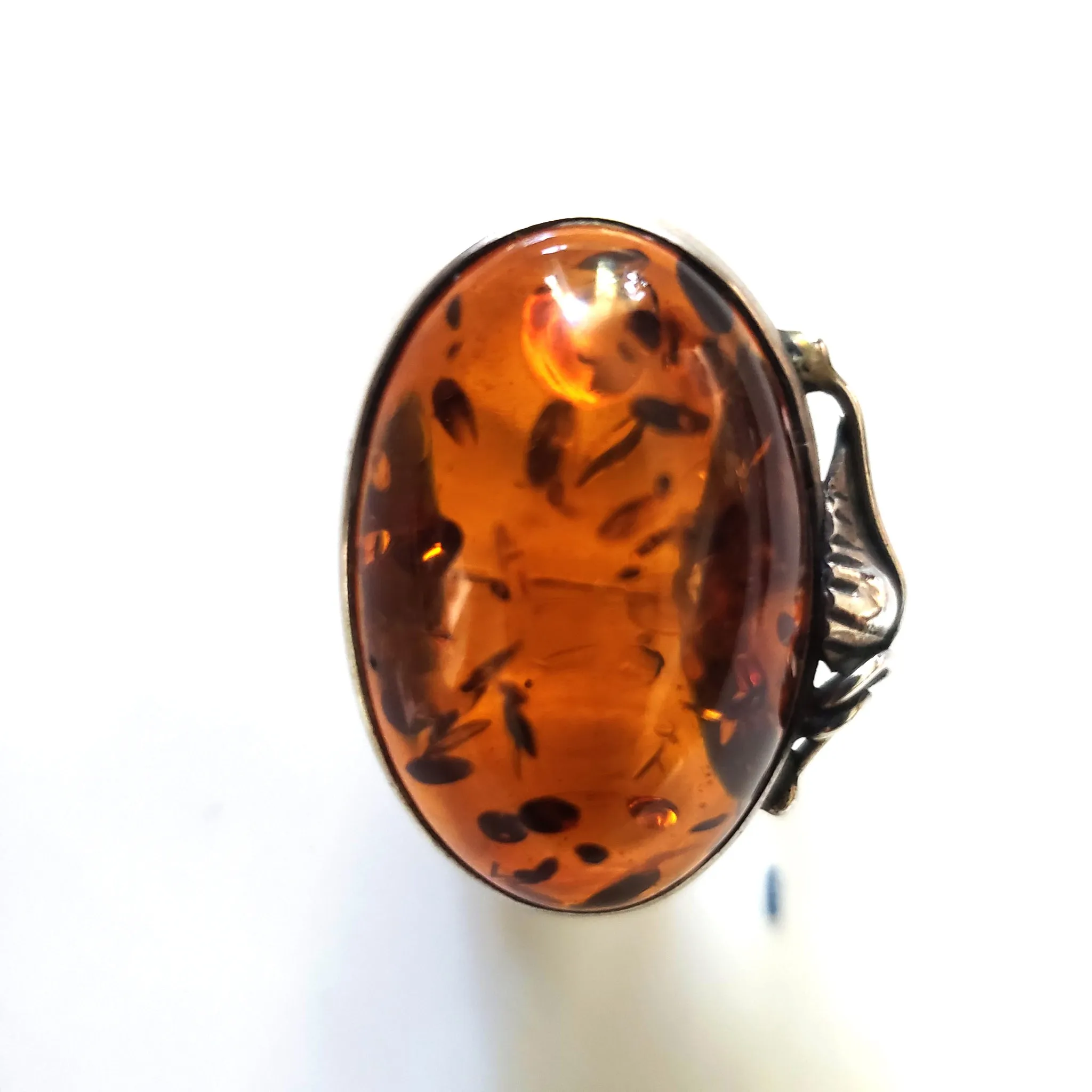 Large Oval Amber Classic Ring in Silver Frame