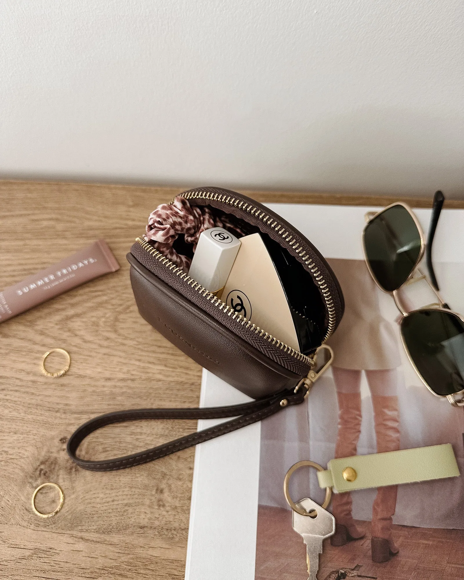 LOUENHIDE PAIGE PURSE - CHOCOLATE