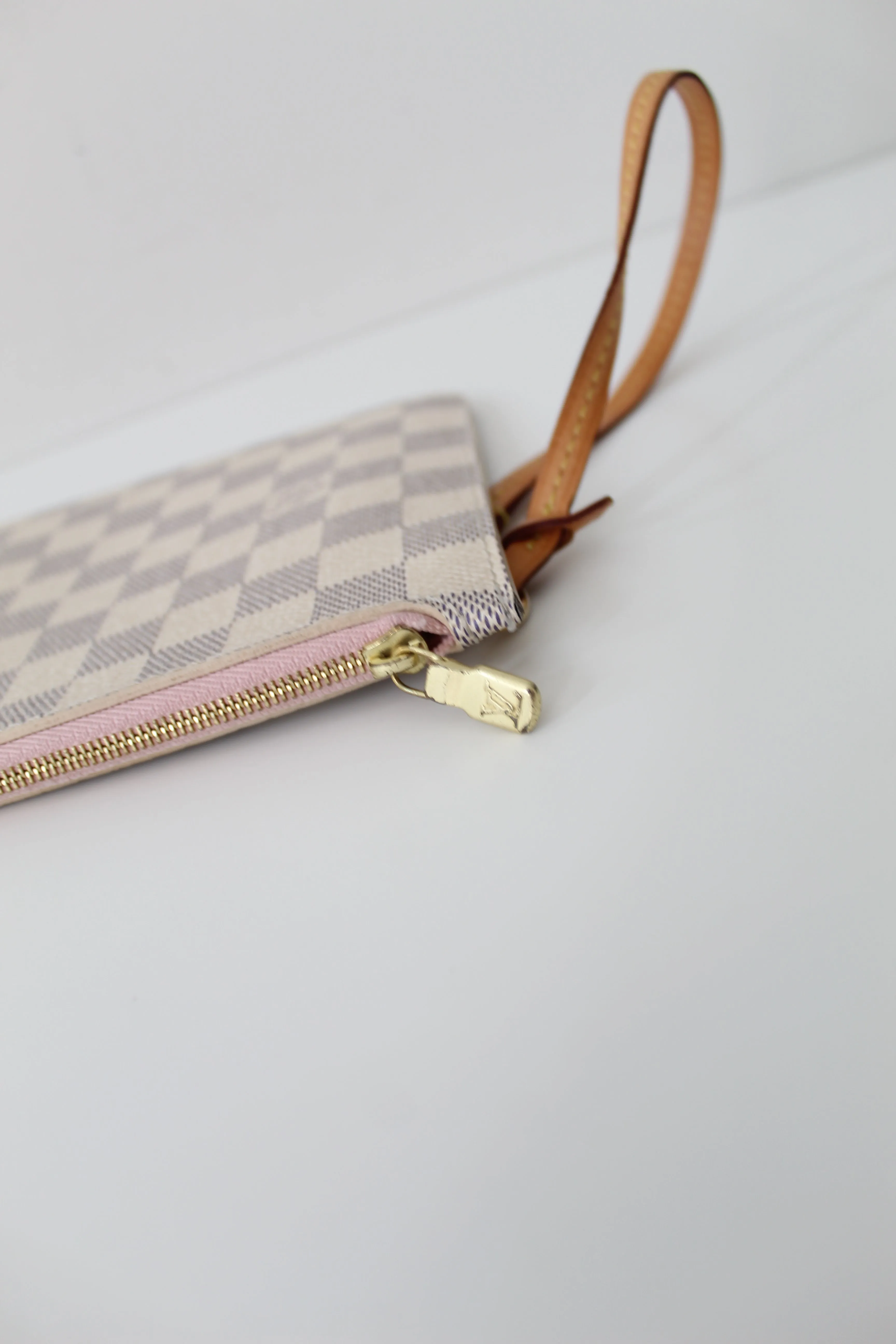 Louis Vuitton Azur Neverfull Wristlet