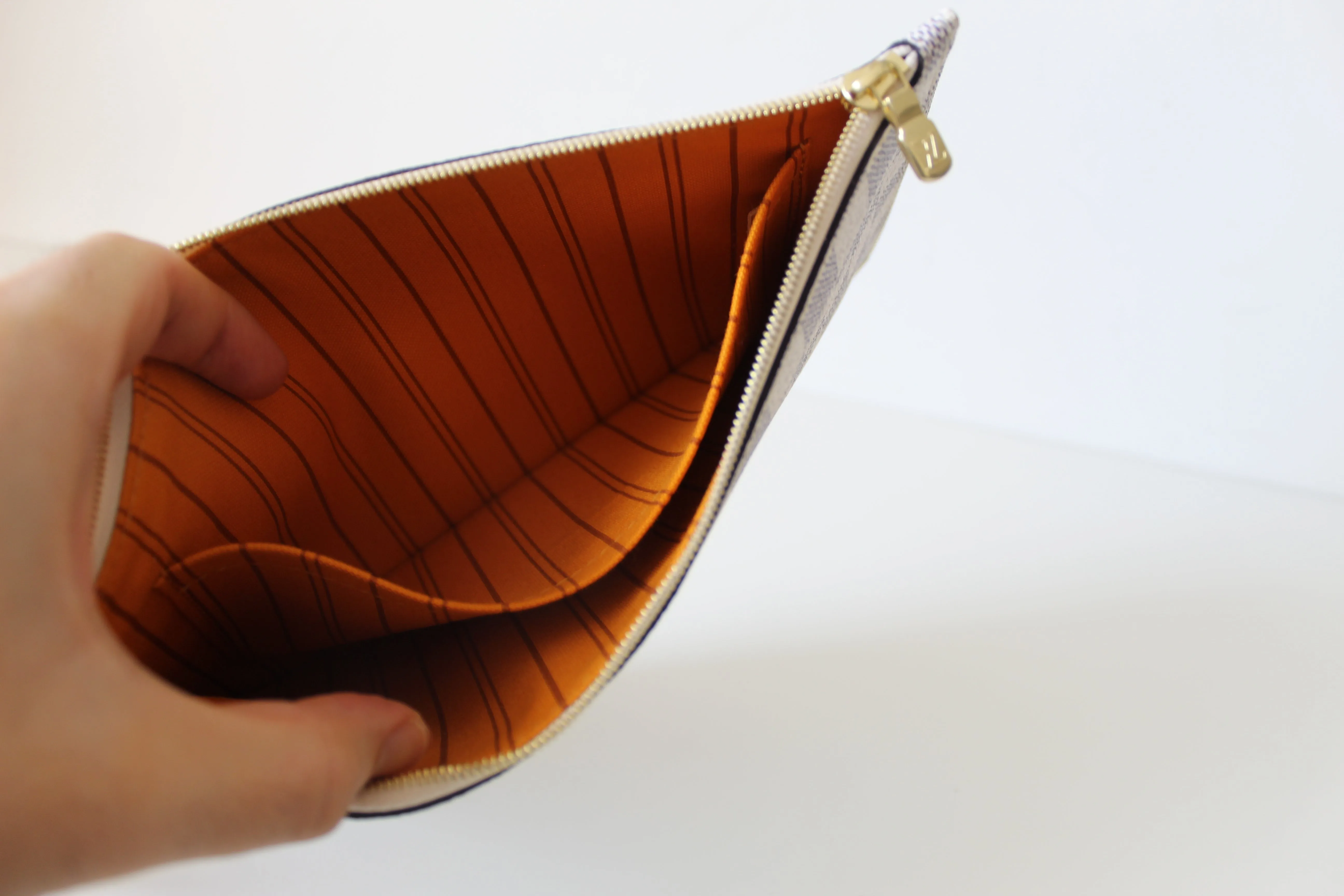 Louis Vuitton Damier Azur Neverfull Pouch