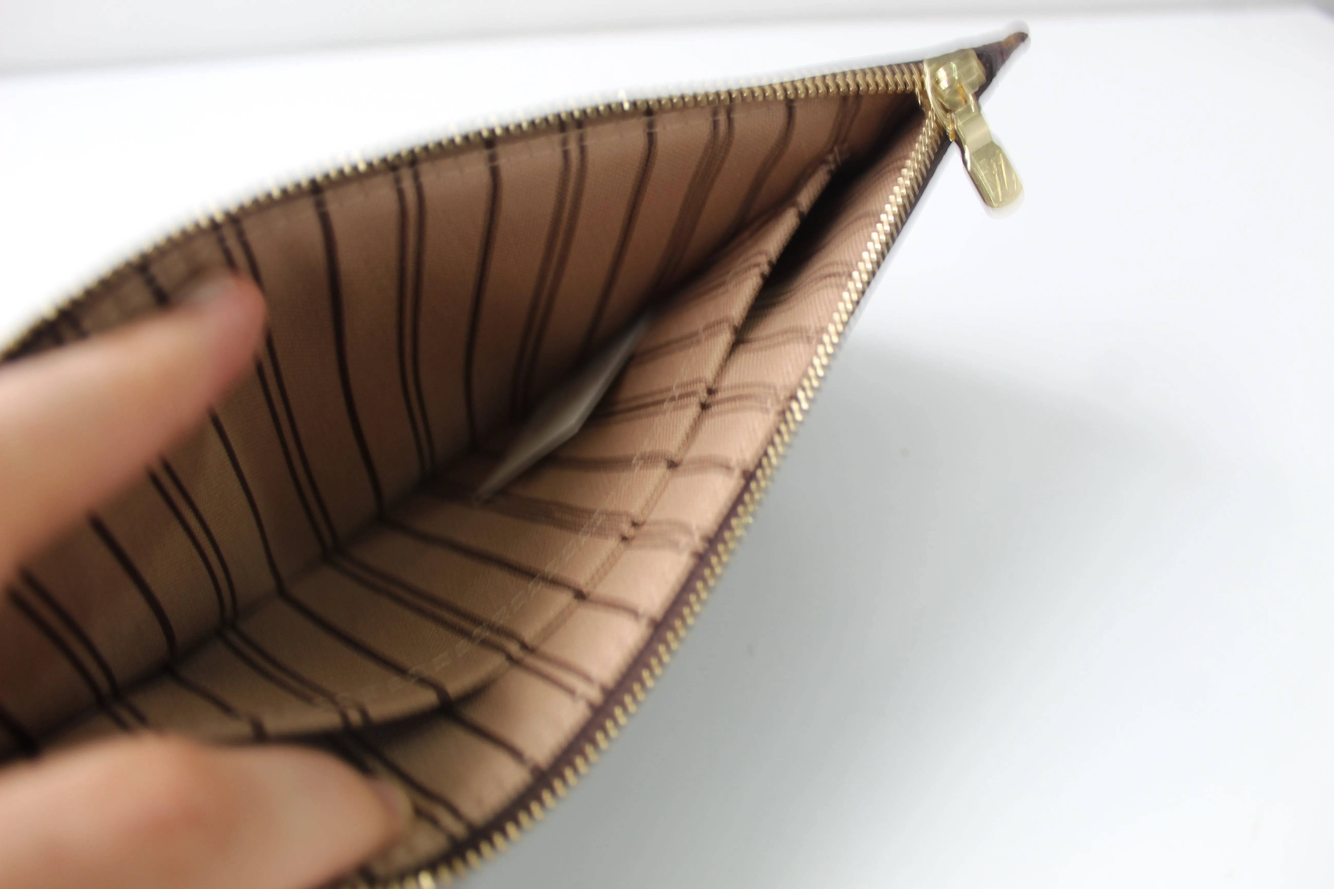 Louis Vuitton Neverfull MM Wristlet