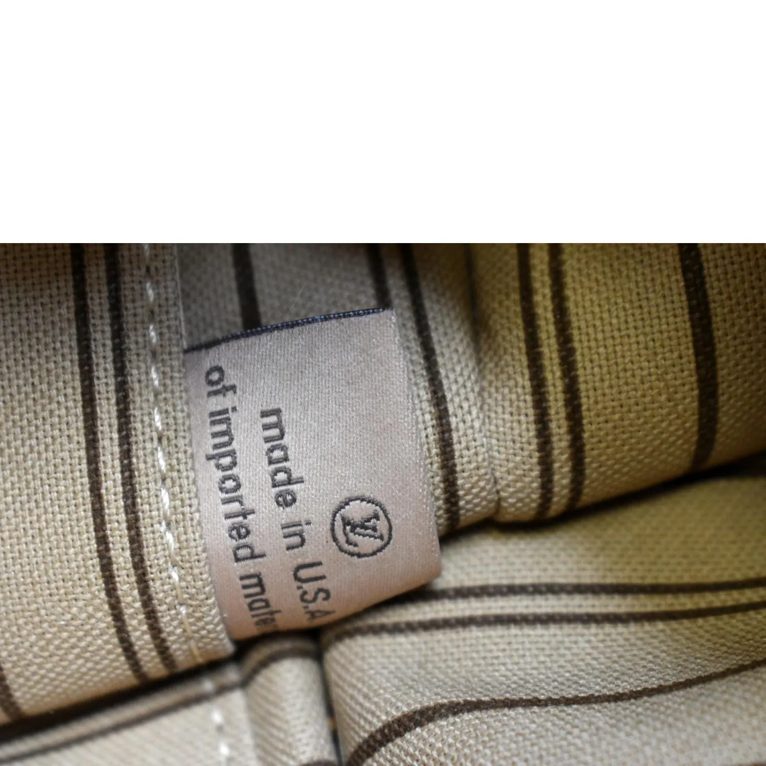 LOUIS VUITTON Neverfull Monogram Canvas Pochette Wristlet Pouch Brown
