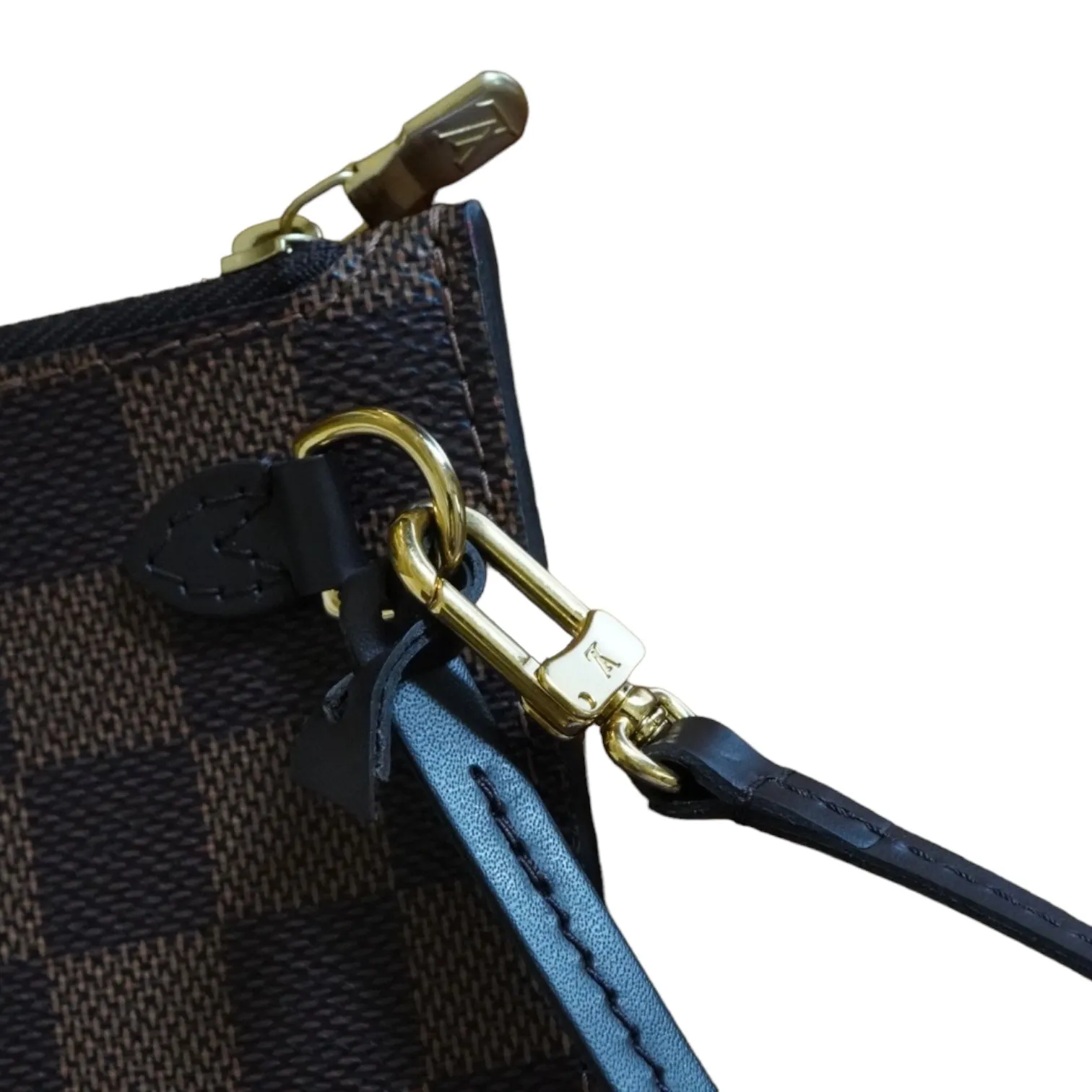 Louis Vuitton Neverfull Pouch In Damier Ebene With Red Interior