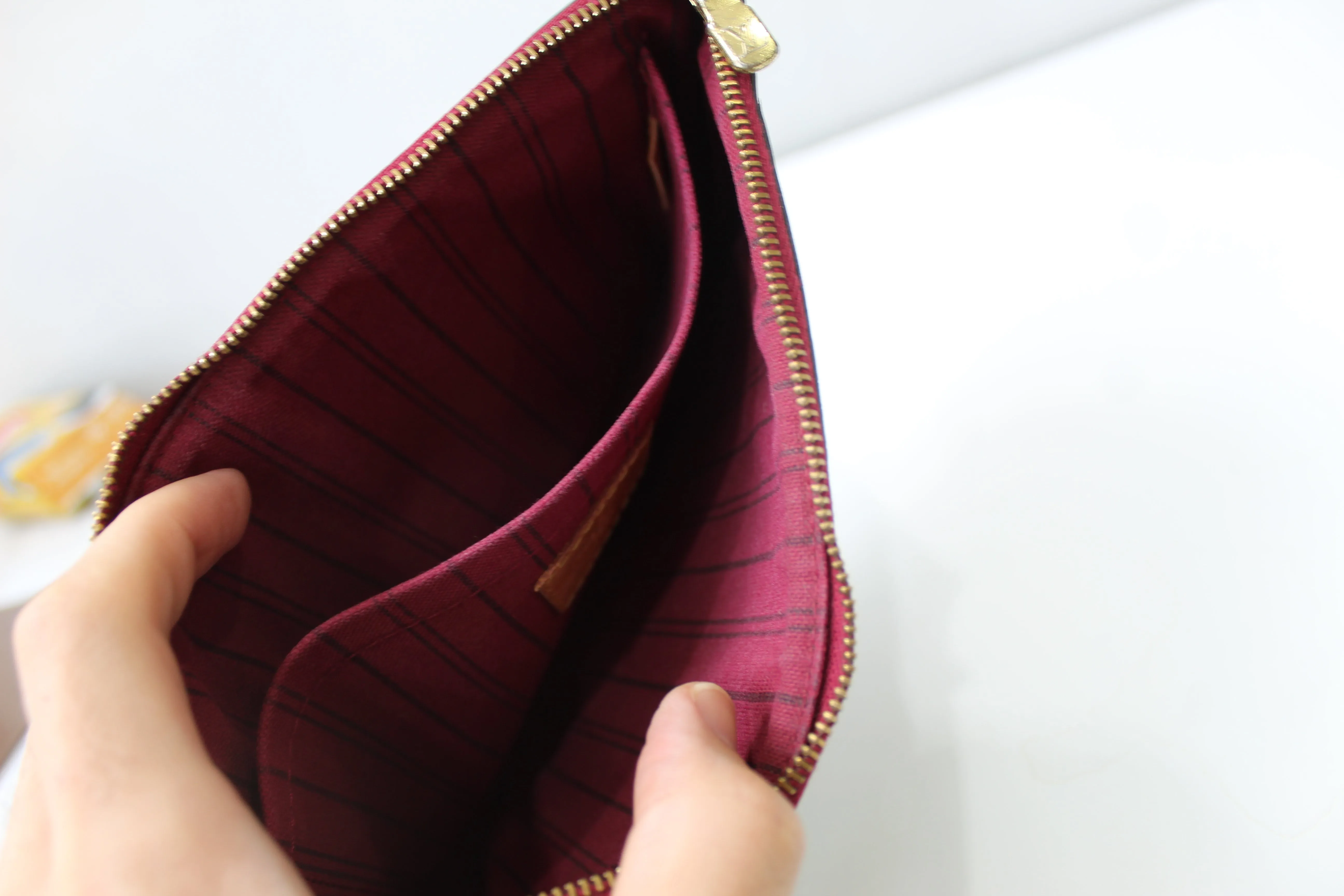 Louis Vuitton Neverfull Wristlet