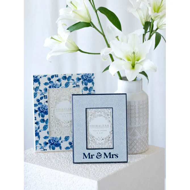 Lyra Floral Frame