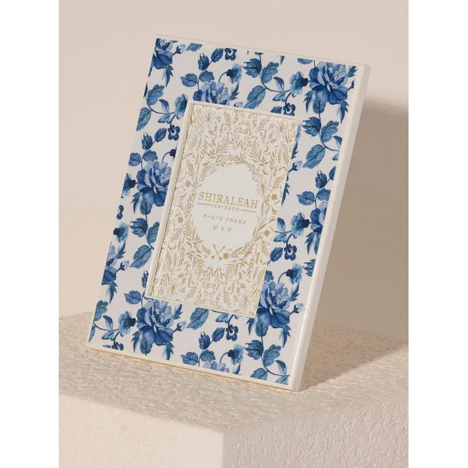 Lyra Floral Frame