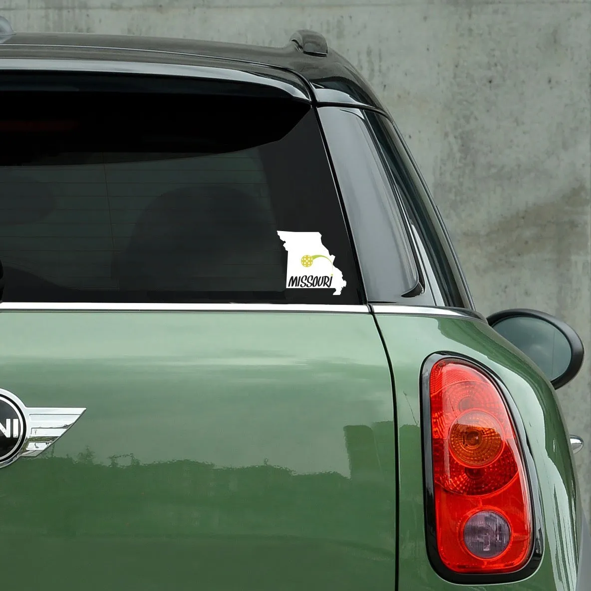 Missouri Pickleball Decal #4- Bumper Sticker
