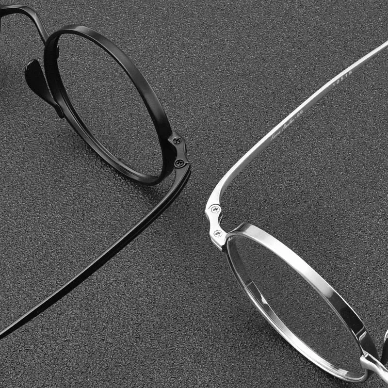 Moryn Titanium Round Glasses Frame