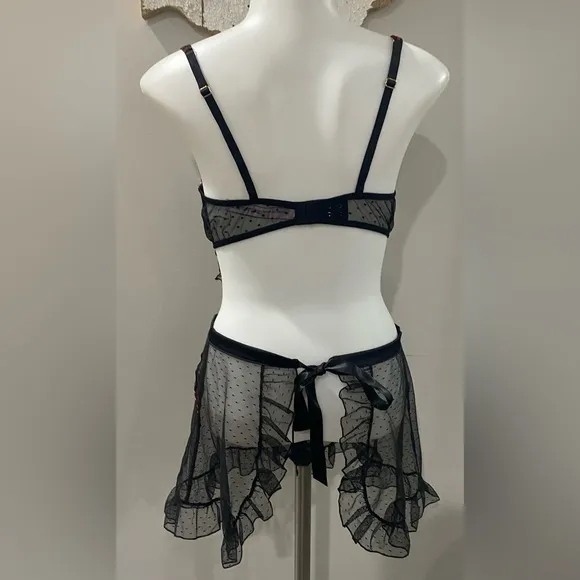 NWOT! Victoria‎ Secret Valentine’s Day Collection Heart Lingerie